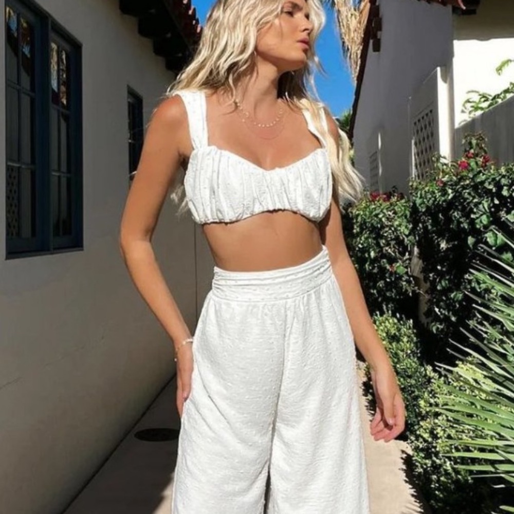 Rumer Delilah Ruched Crop - Picture 5 of 7